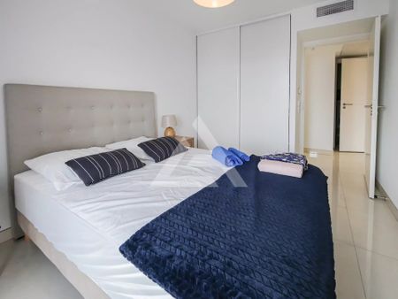 Location Appartement 3 pièces 69m² BEAUSOLEIL 06240 - Photo 2