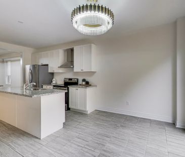 For Lease - 216 Butternut Ridge Trail, Aurora, Ontario - Photo 1