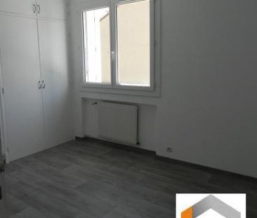 Location Appartement 2 pièces 56m² MILLAU 12100 - Photo 2