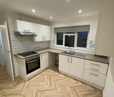 Pevensey Bay - Photo 4