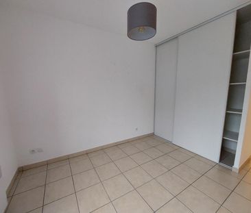 location Appartement T4 DE 86.28m² À GRIGNY - Photo 3