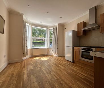 Tilehurst Road, Reading, Berkshire, RG30 - Photo 2