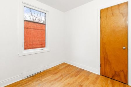 Appartement à louer - Montréal (Côte-des-Neiges/Notre-Dame-de-Grâce) (Notre-Dame-de-Grâce) - Photo 4