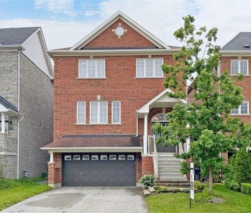 For Lease - 209 Ray Snow Boulevard, Newmarket, Ontario - Photo 2