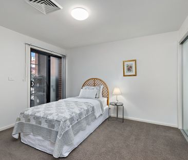 4/133 Scott Street, Newcastle NSW 2300 - Photo 4