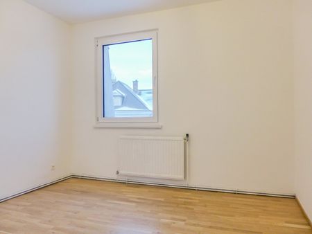 Gut aufgeteilte 3 Zimmerwohnung mit Freifläche und Fernblick - Rosenhügel - Photo 3