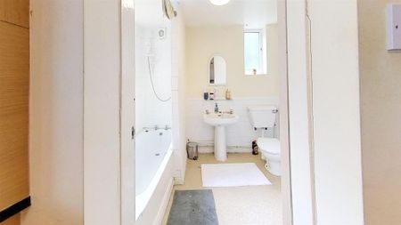 4 bedroom house to rent - Photo 4