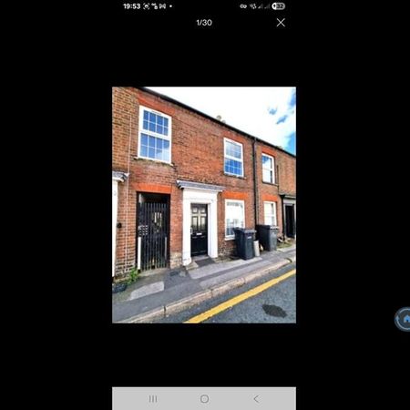 4 bedroom terraced house to rent - Photo 3