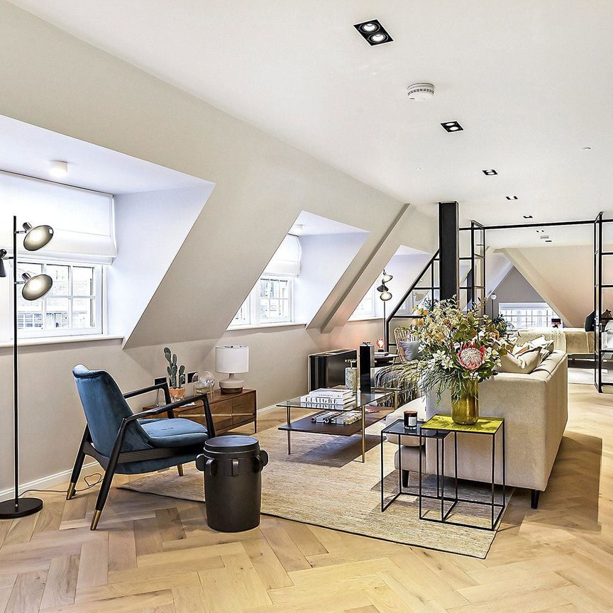 Floral Street, WC2E, London - Photo 1