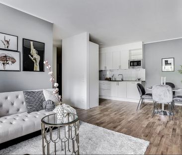 Blomsterkungsvägen, Hässelby - Photo 2