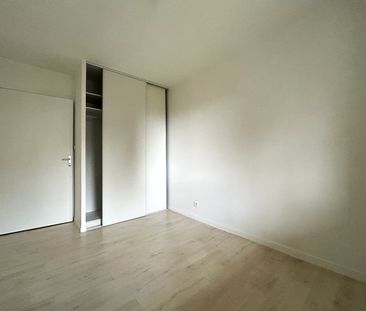 Location Appartement 2 pièces 42m² - Photo 4