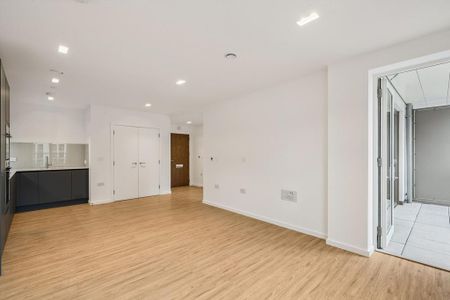 1 bedroom flat to rent - Photo 2