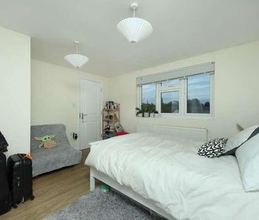 Crowther Avenue, TW8 - Photo 6