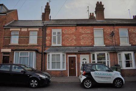 2 bedroom terraced house to rent - Photo 3