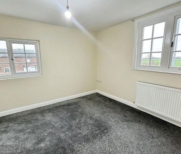 Sandbach Road, Stoke-On-Trent - Photo 2