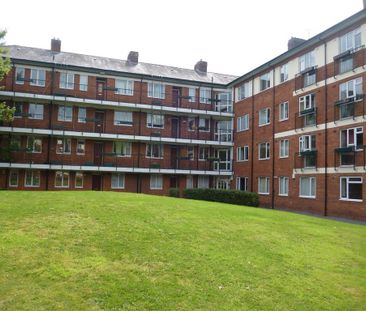 2 bedroom flat to rent - Photo 3