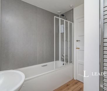 3 bedroom bungalow to rent - Photo 1