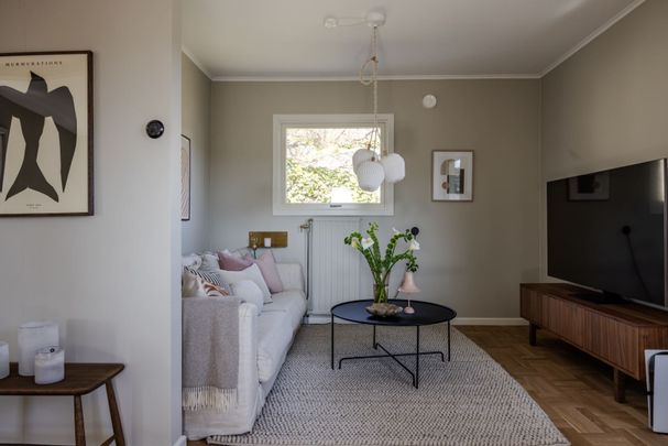 Mårdgatan, Västra Frölunda - Photo 1