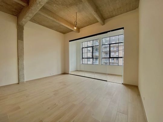 Appartement te huur - Photo 1