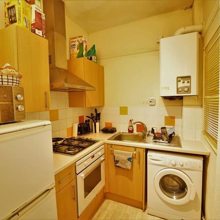 1 bedroom flat to rent - Photo 3