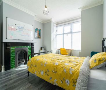 5 bedroom terraced house to rent - Photo 1