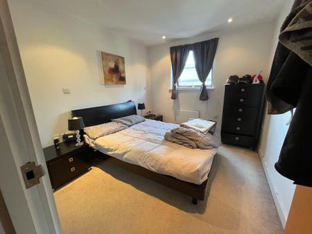 1 bedroom flat to rent - Photo 2