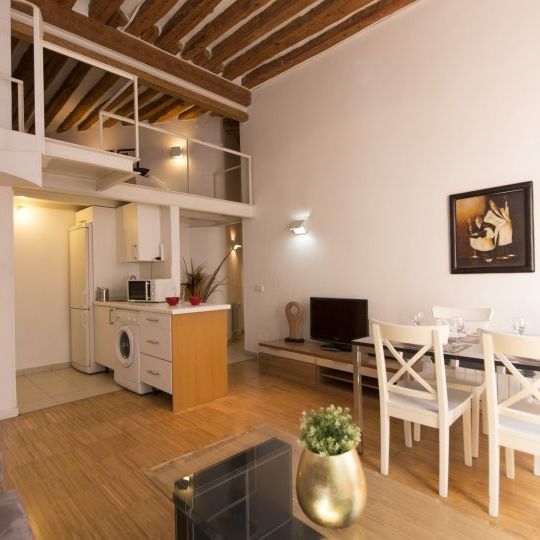 madrid, Community of Madrid 28012 - Photo 1