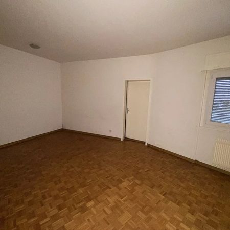 Appartement de 4 pièces au rez-de-chaussée - Photo 4