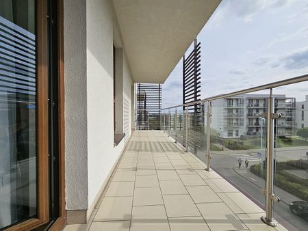 3 pok.(salon z kuchnią+2 sypialnie), przy UM, ul. Pileckiego - Photo 2