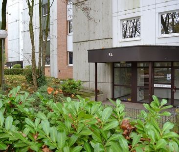 Komfortables Single-Apartment mit Aufzug und schöner Loggia! - Foto 1