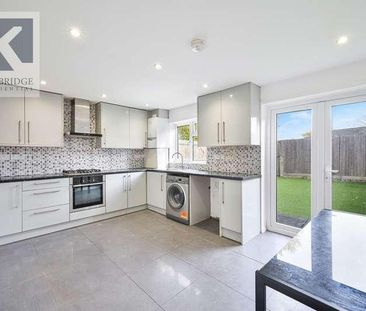 Dorking Close, Worcester, KT4 - Photo 1