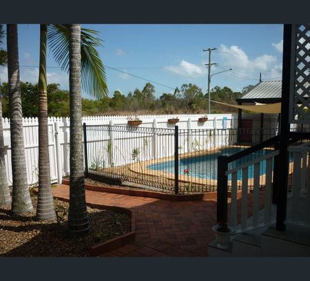 72 Hooper Street, Belgian Gardens, Qld 4810 - Photo 2