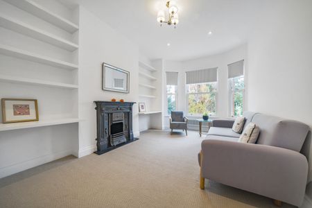 Gap Road, London, SW19 - Photo 2