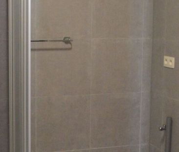 Appartement te huur in Ieper voor € 700 met 2 slaapkamers - Photo 5