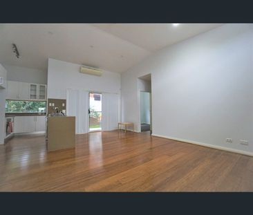 21A Booth Street, Marsfield, NSW 2122 - Photo 3