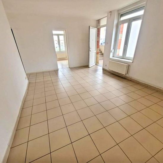 CHARMES (88130) - Appartement - Photo 1