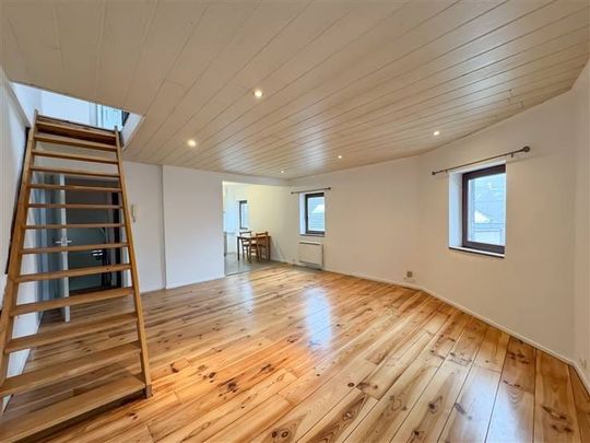 Appartement te huur - Foto 1