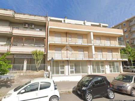 Quadrilocale in affitto - Photo 3