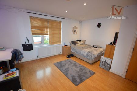 Estcourt Avenue - Photo 3