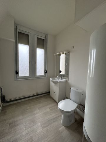 T2 AVEC PARKING - Photo 5