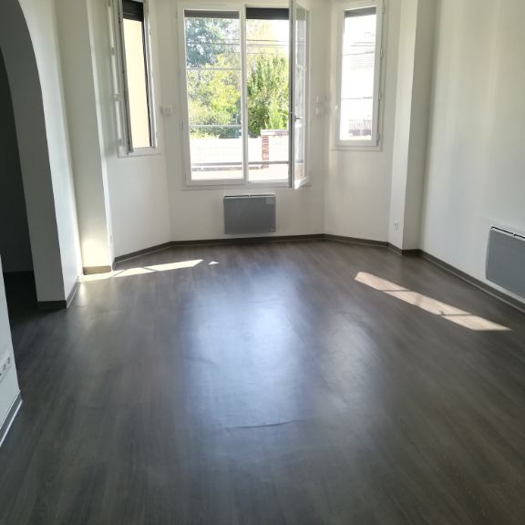 Location Appartement 3 pièces 52m² - Photo 1