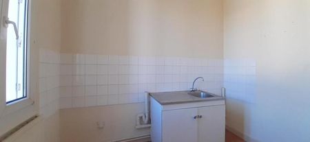 Location Appartement 1 pièce 23m² TOURS 37000 - Photo 2