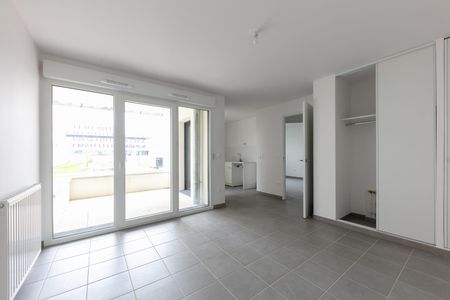 location Appartement F2 DE 45m² À BLAGNAC - Photo 2