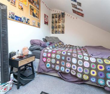 6 bedroom terraced house to rent - Photo 3