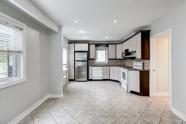 For Lease - 75 Vista Drive, Mississauga, Ontario - Photo 1
