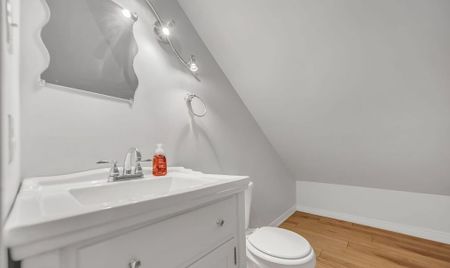 For Lease - 8731 Wellington Road Unit# 124, Erin, Ontario - Photo 3