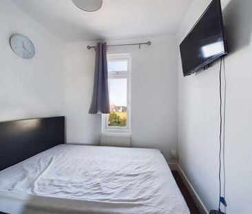 1 bedroom property to rent - Photo 5