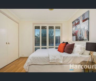 1/8 Bradley Court, Mill Park, Vic 3082 - Photo 6