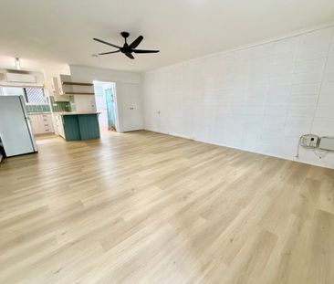 Updated Studio Apartment – Minutes from Cairns CBD - Photo 4