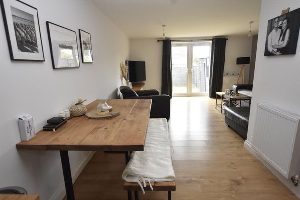 3 BED Semi-detached house To rent - Photo 1